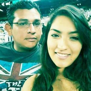 Meet your Posher, Itzelitha